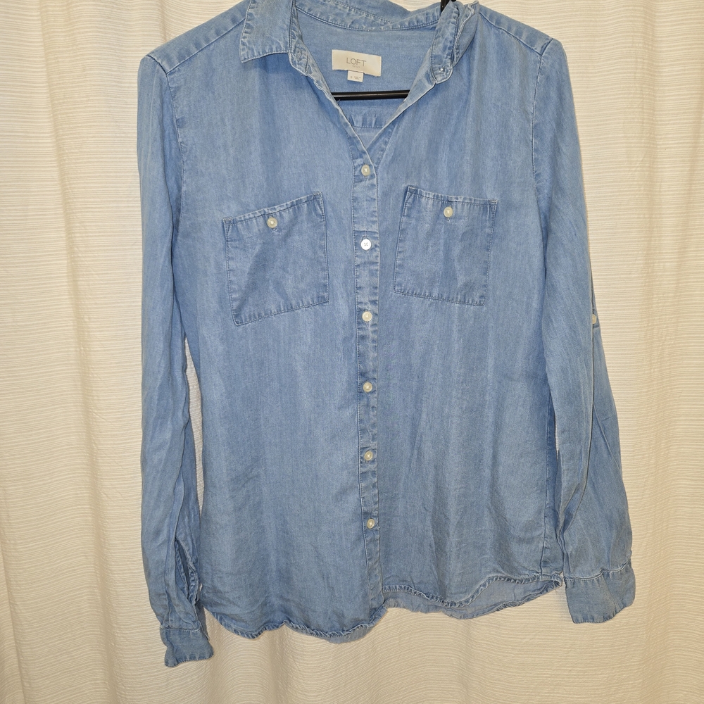 Loft Button Down